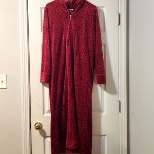 Midnight by Carole Hochman Red Plush Robe